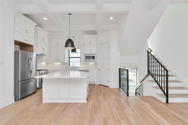 5735 Winsome Lane, Houston, TX 77057