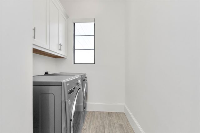 5735 Winsome Lane, Houston, TX 77057