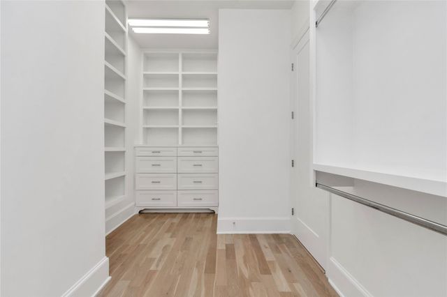 5735 Winsome Lane, Houston, TX 77057