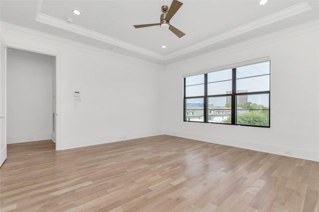 5735 Winsome Lane, Houston, TX 77057