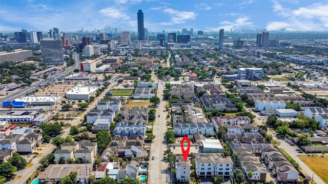 5735 Winsome Lane, Houston, TX 77057