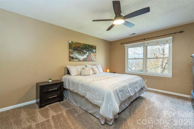 46 Foxberry Drive, Arden, NC 28704