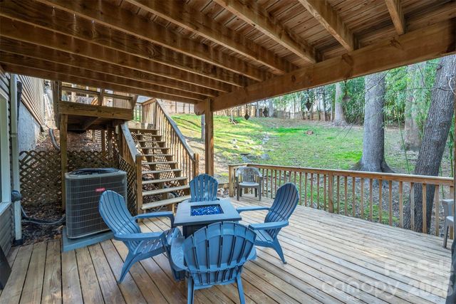 46 Foxberry Drive, Arden, NC 28704