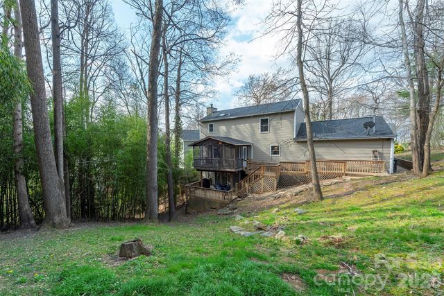 46 Foxberry Drive, Arden, NC 28704