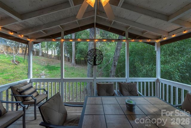 46 Foxberry Drive, Arden, NC 28704