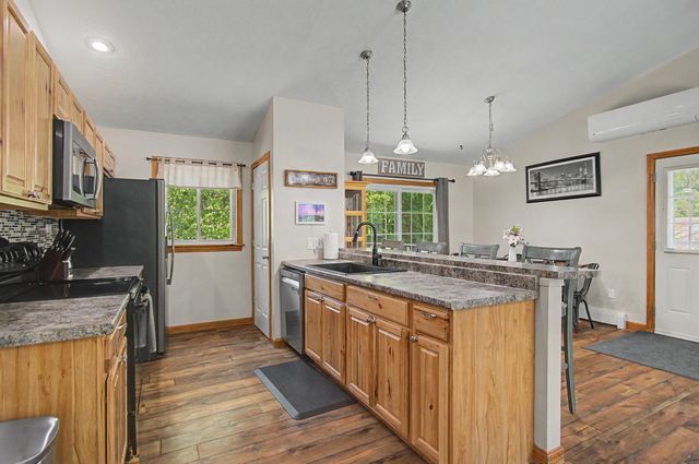 354 Old Stage Road, Georgia, VT 05468