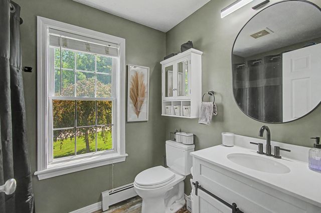 354 Old Stage Road, Georgia, VT 05468