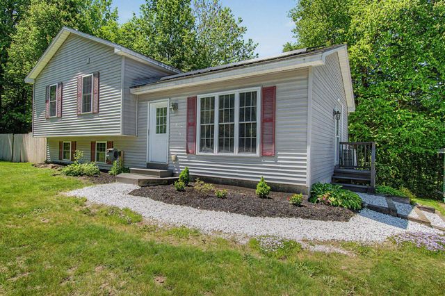 354 Old Stage Road, Georgia, VT 05468