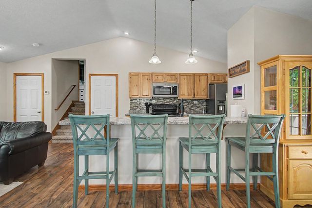 354 Old Stage Road, Georgia, VT 05468
