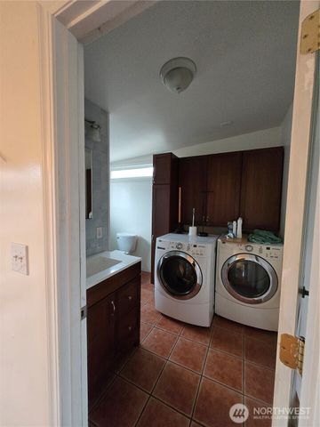 2205 300th Place, Ocean Park, WA 98640