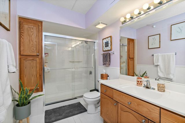 455 W Front Street 201, Wheaton, IL 60187