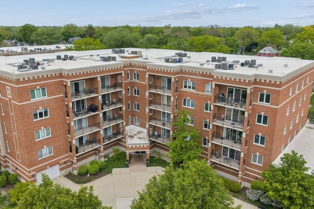 455 W Front Street 201, Wheaton, IL 60187