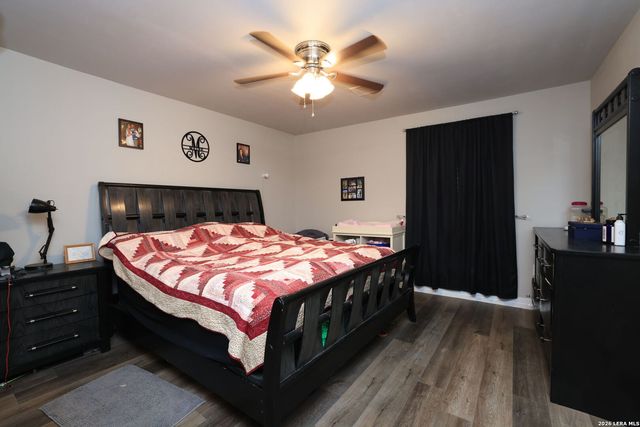 7474 Welch, Bryan, TX 77808