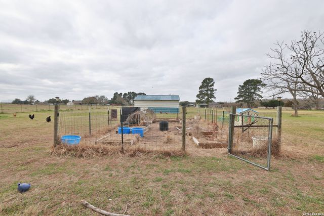 7474 Welch, Bryan, TX 77808