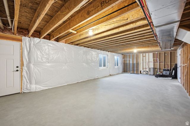 1380 W 50 N, Layton, UT 84041