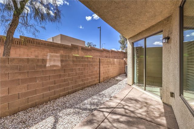 10057 Bonterra Avenue, Las Vegas, NV 89129