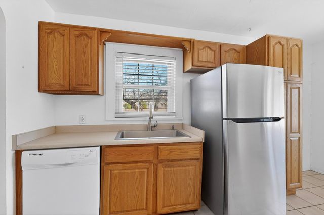 2621 McEarl Avenue SE, Albuquerque, NM 87106