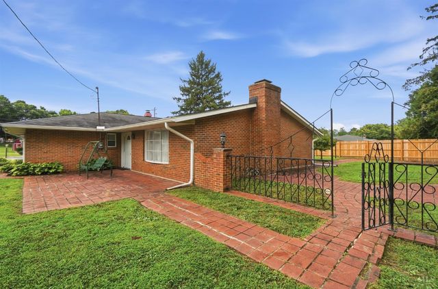 296 E Pike Street, South Lebanon, OH 45065