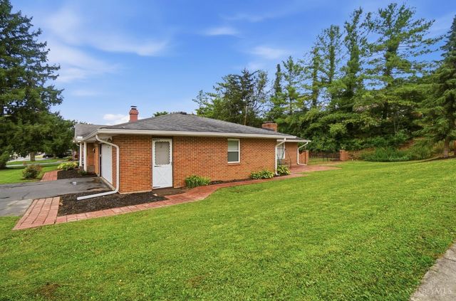 296 E Pike Street, South Lebanon, OH 45065