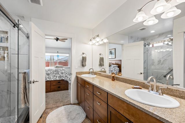 51780 Mountain Pine Street, La Pine, OR 97739