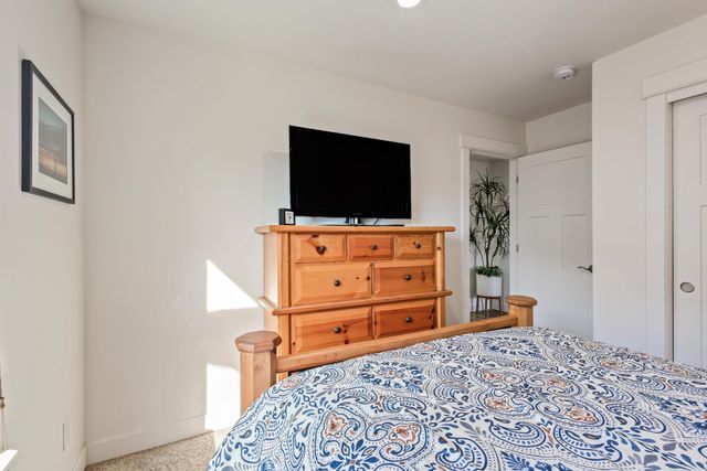 51780 Mountain Pine Street, La Pine, OR 97739