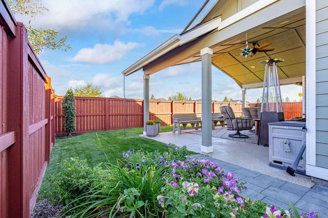 51780 Mountain Pine Street, La Pine, OR 97739