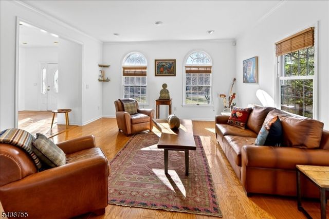 212 Monroe Ave, Montgomery Twp., NJ 08502