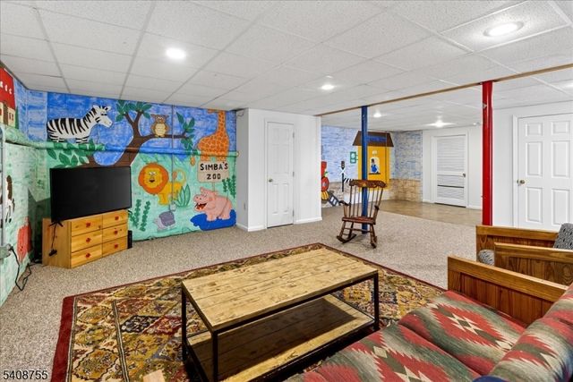 212 Monroe Ave, Montgomery Twp., NJ 08502