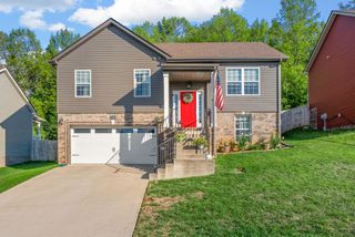 1148 Racker Dr, Clarksville, TN 37043