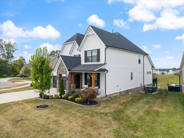 14 Bristol Ct, Lebanon, TN 37090