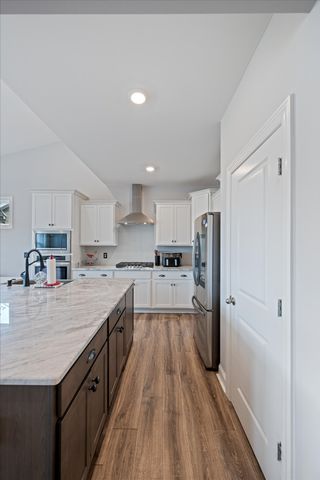 14 Bristol Ct, Lebanon, TN 37090