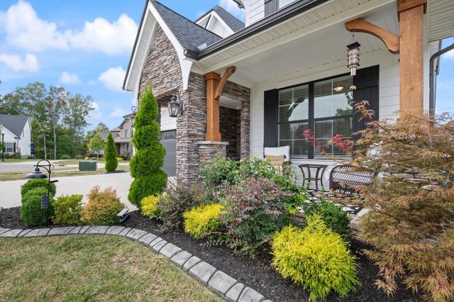 14 Bristol Ct, Lebanon, TN 37090