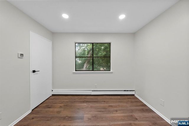 88 Boulevard 304, Passaic, NJ 07055