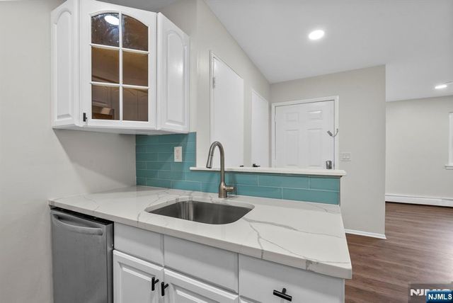 88 Boulevard 304, Passaic, NJ 07055