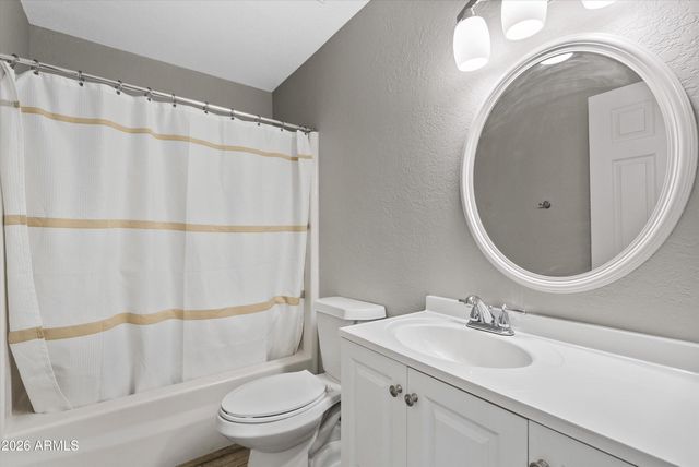 2232 W LINDNER Avenue 4, Mesa, AZ 85202