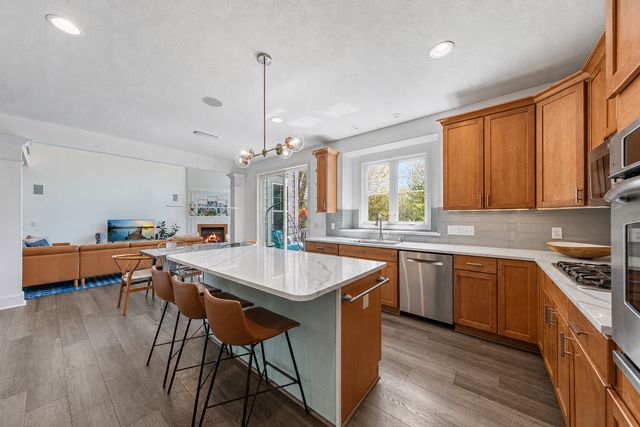 6788 Fountain Lane N, Maple Grove, MN 55311