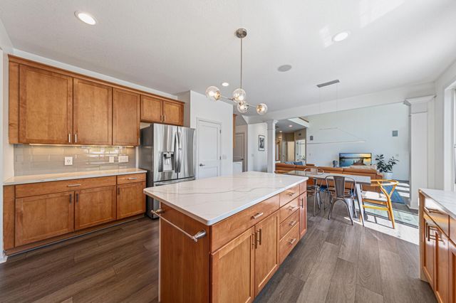 6788 Fountain Lane N, Maple Grove, MN 55311