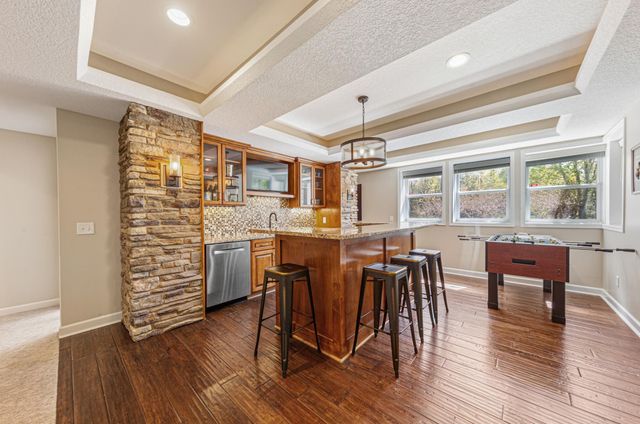 6788 Fountain Lane N, Maple Grove, MN 55311