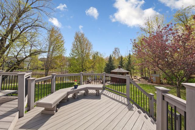 6788 Fountain Lane N, Maple Grove, MN 55311
