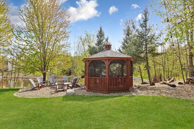 6788 Fountain Lane N, Maple Grove, MN 55311