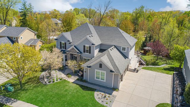 6788 Fountain Lane N, Maple Grove, MN 55311