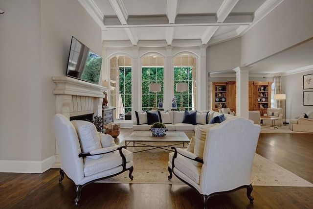 110 Windsor Cove, Atlanta, GA 30328