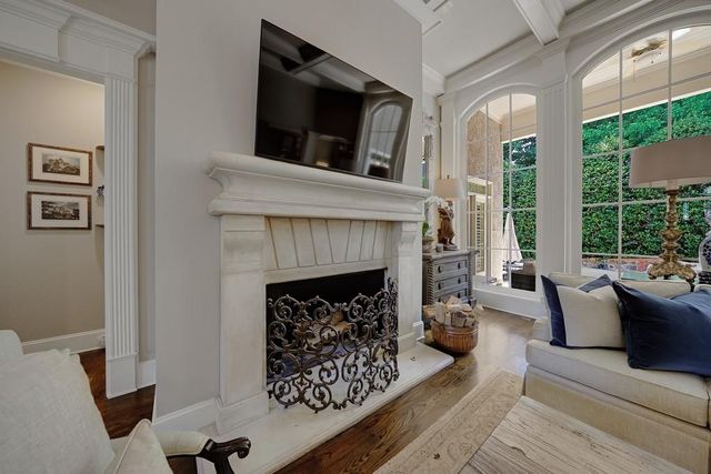 110 Windsor Cove, Atlanta, GA 30328