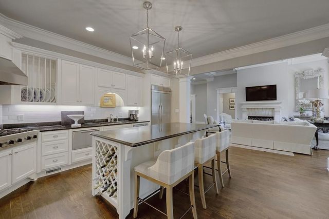 110 Windsor Cove, Atlanta, GA 30328