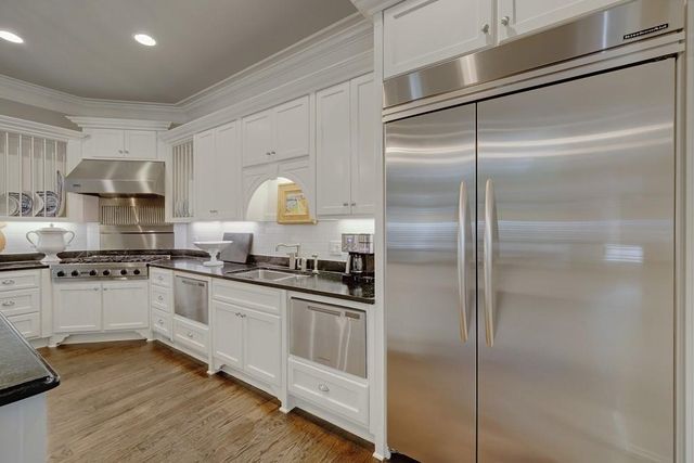 110 Windsor Cove, Atlanta, GA 30328