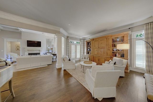 110 Windsor Cove, Atlanta, GA 30328