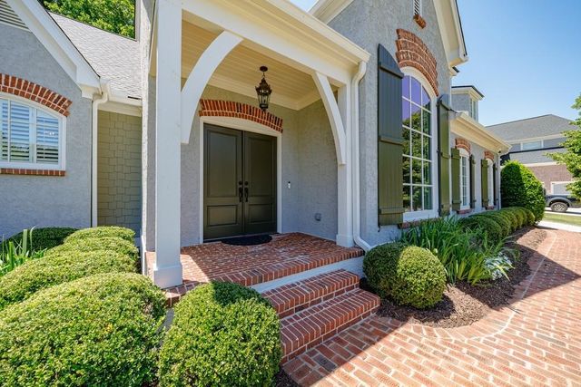 110 Windsor Cove, Atlanta, GA 30328