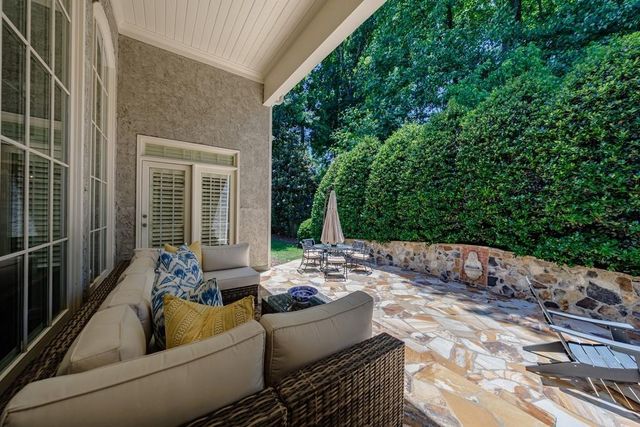 110 Windsor Cove, Atlanta, GA 30328