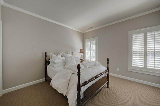 110 Windsor Cove, Atlanta, GA 30328