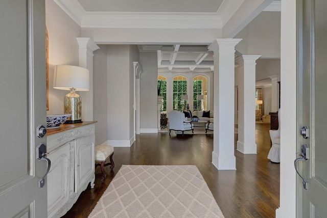 110 Windsor Cove, Atlanta, GA 30328